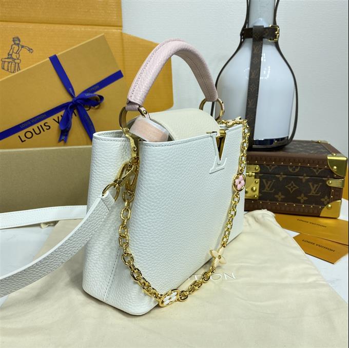 2025224M113439480692