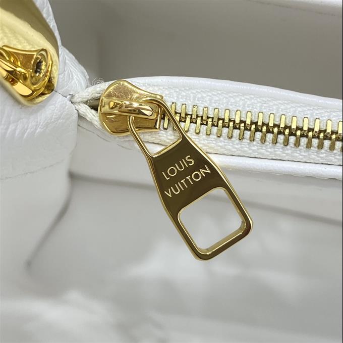 2025224M1134394826504