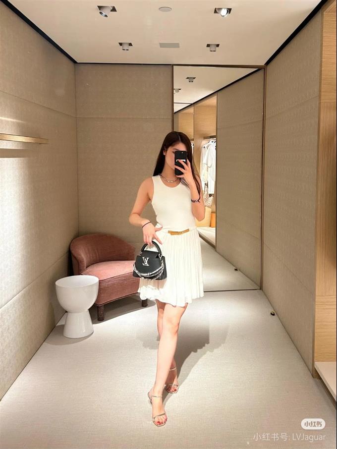 2025224M1190894815869