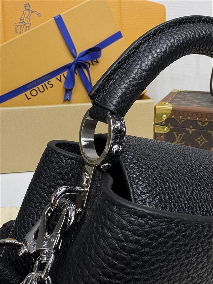 2025224M119089488258