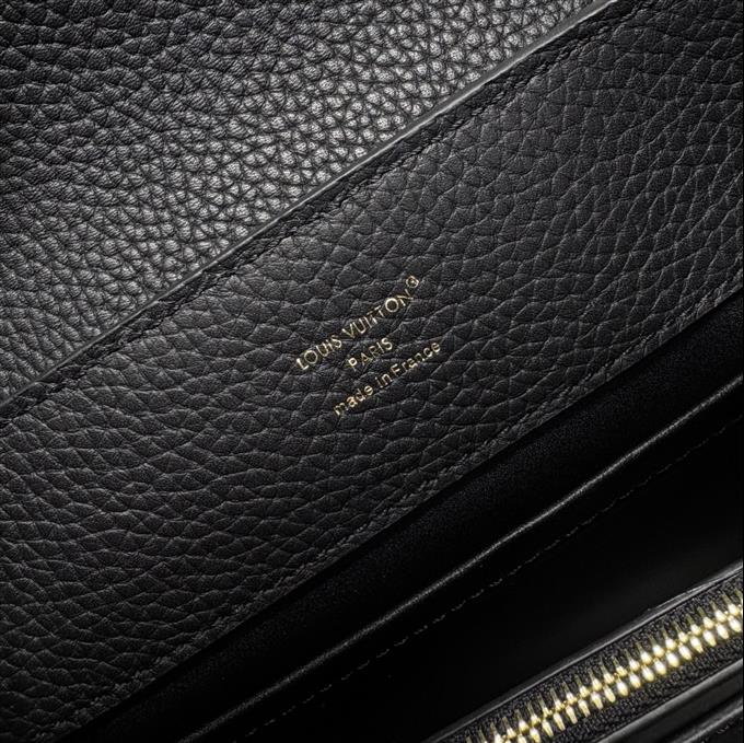 2025224M1213594812135