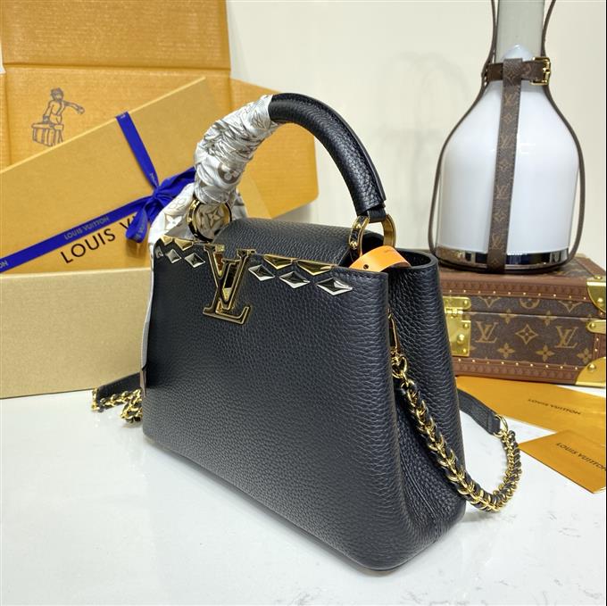 2025224M121359485773