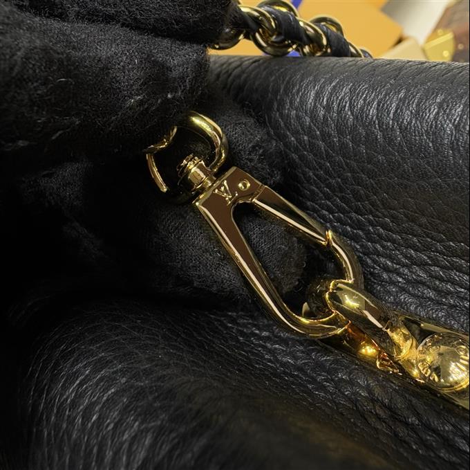 2025224M121359485884