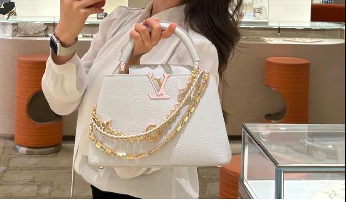 2025224M1227910326158