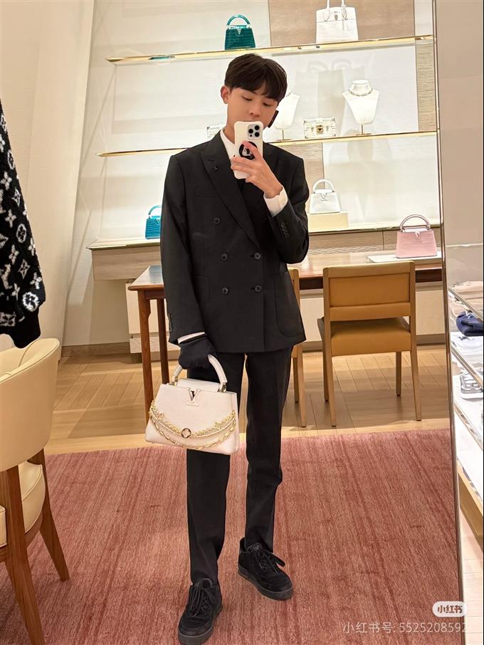 2025224M1227910326205