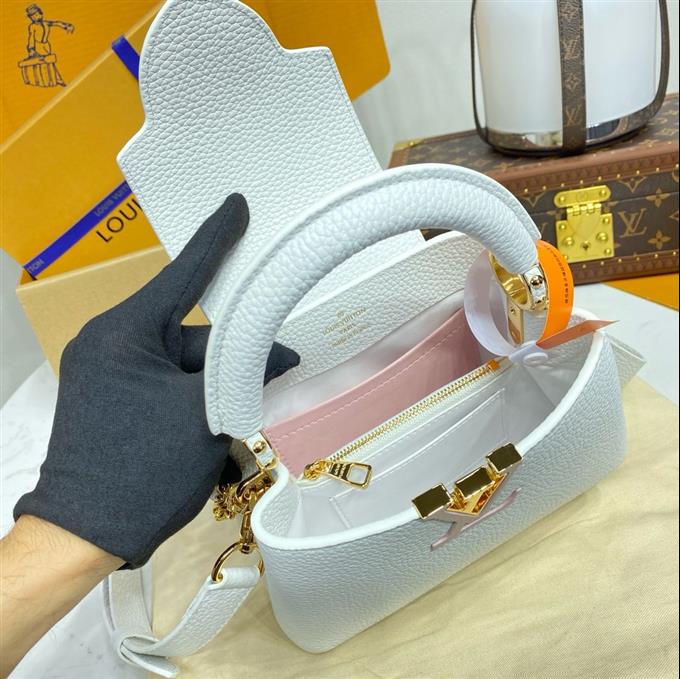 2025224M1227994842404