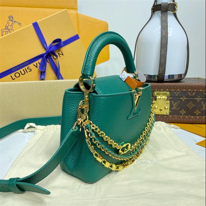 2025224M1234594756718