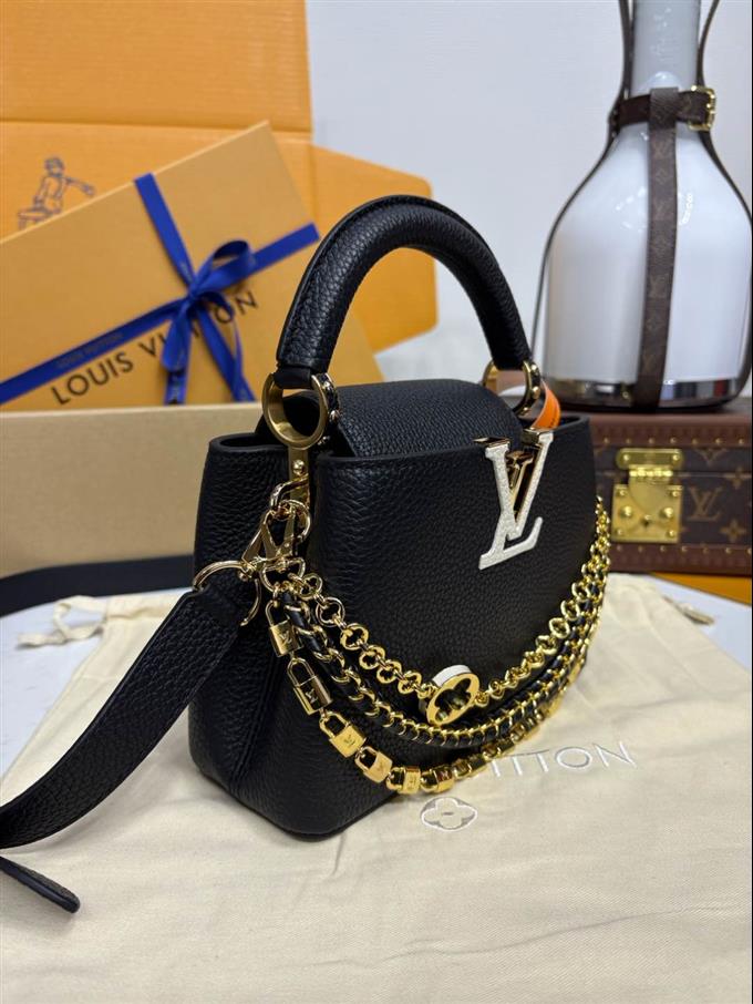 2025224M1234594756862