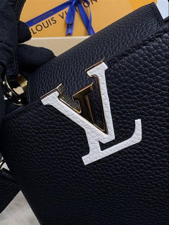 2025224M1234594756942