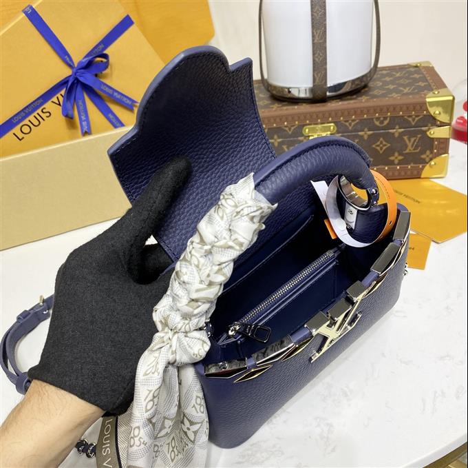 2025224M1275194812308