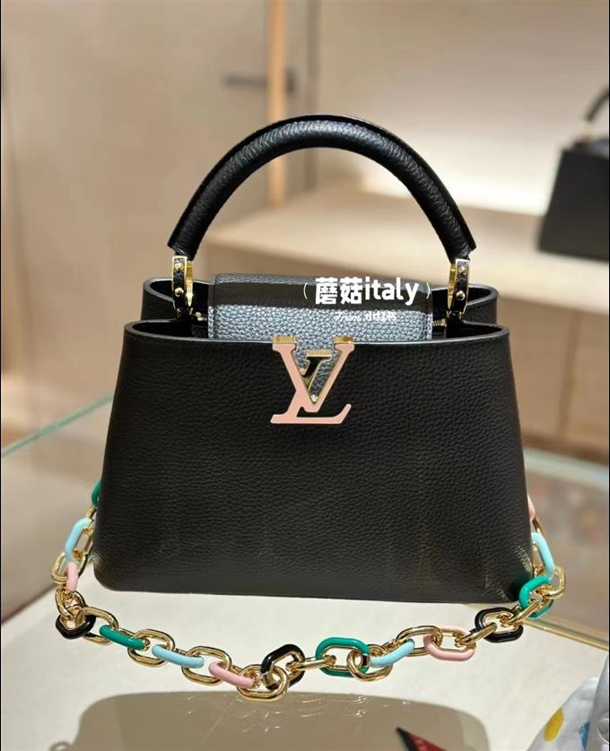 2025224M2164110326720