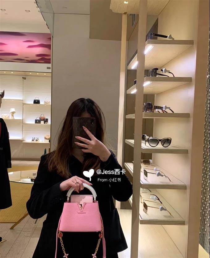 2025224M2237594832380