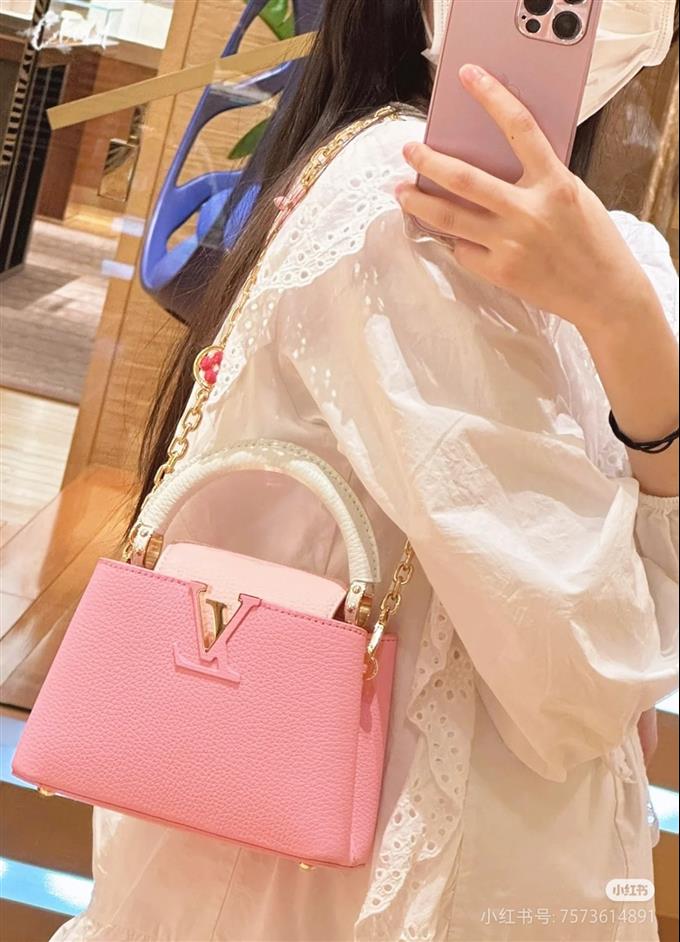 2025224M2237594837537