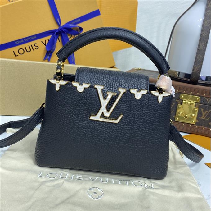 2025224M232639484553