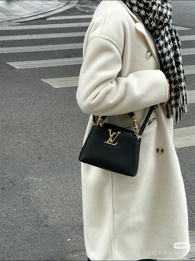 2025224M239439483039