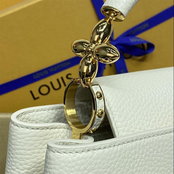 2025224M239449475798