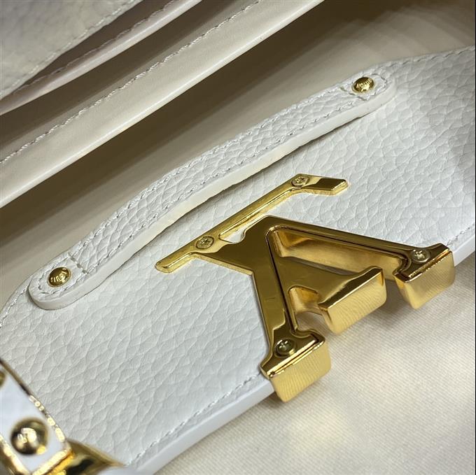 2025224M2394494843374