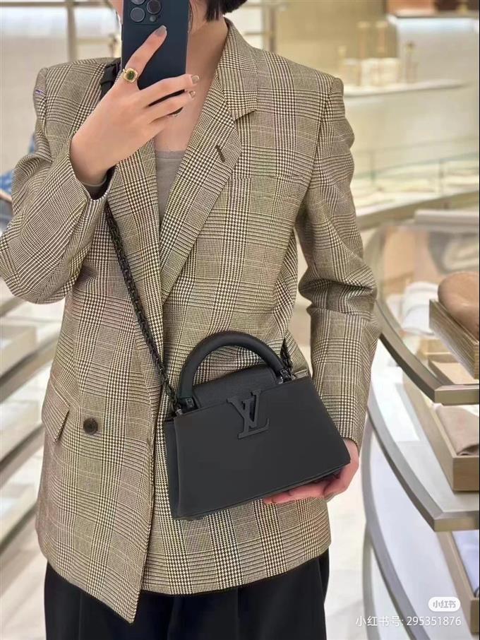 2025224M2394710329380