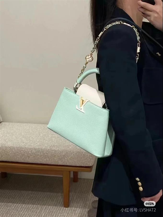 2025224M2447194824524