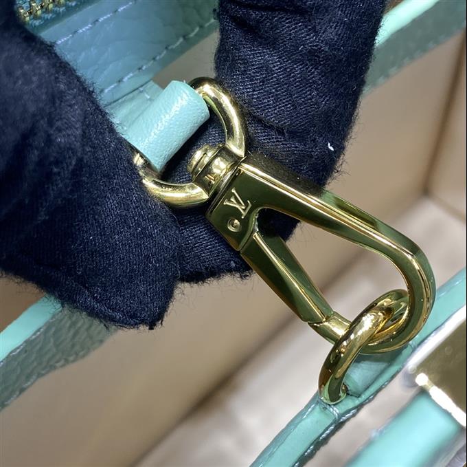 2025224M2447194827708