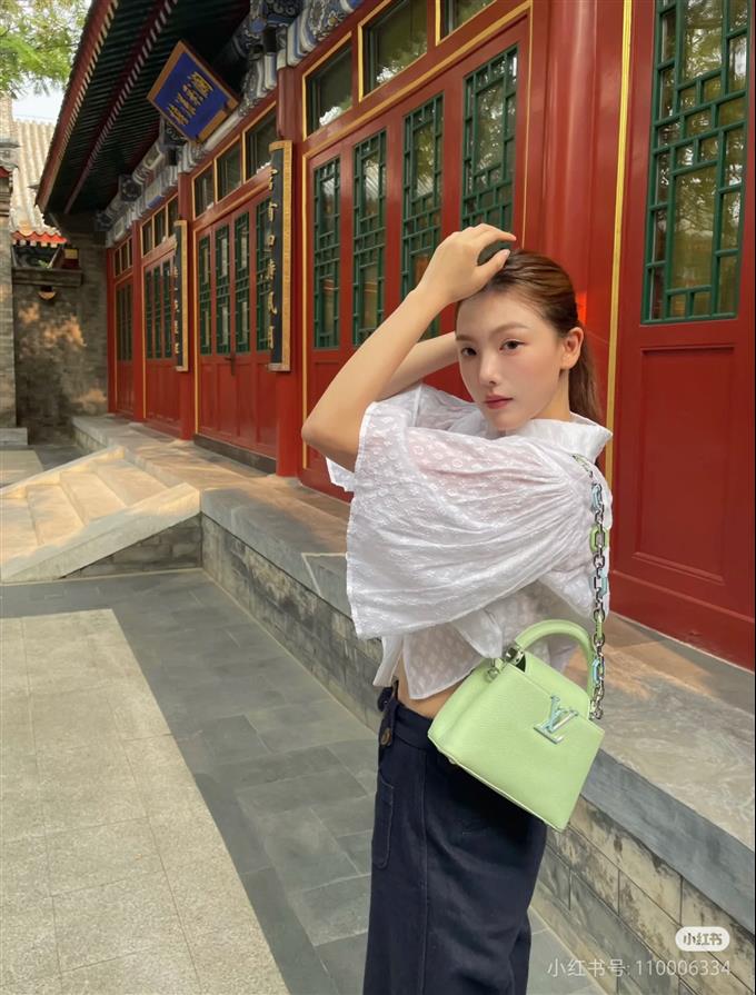 2025224M2468394814393