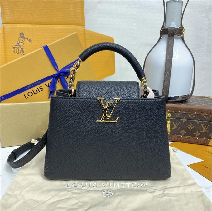 2025224M2469894757272