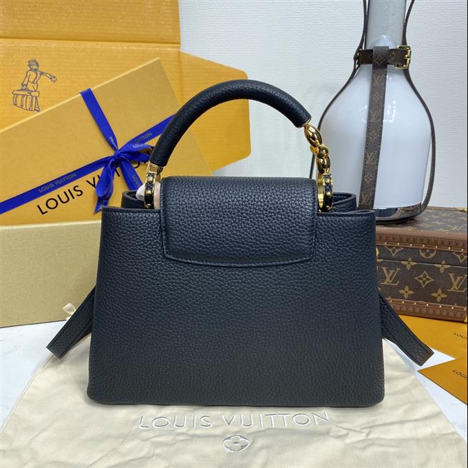 2025224M2469894757285