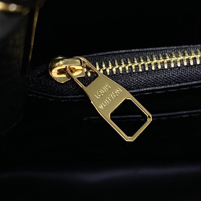 2025224M2472810323692