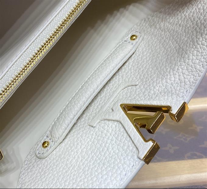 2025224M2473610324332