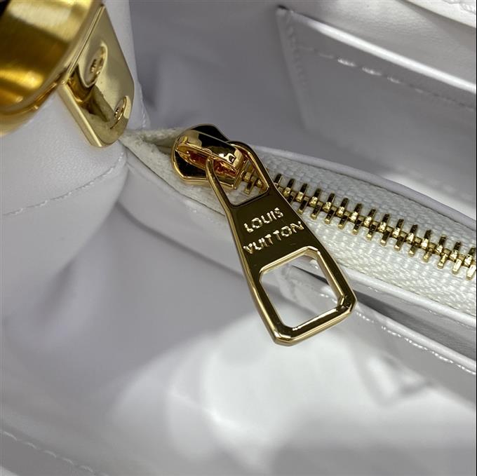 2025224M252841038213