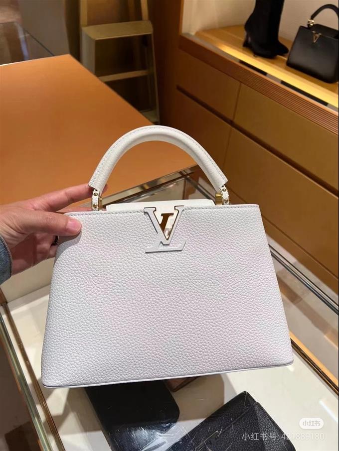 2025224M4225994833148