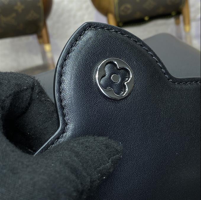 2025224M4886510318957