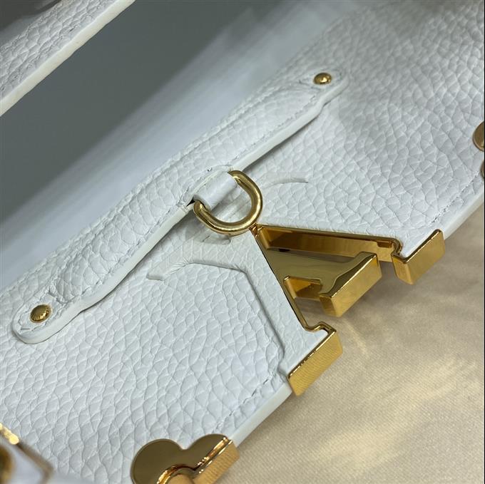 2025224M5466394817617