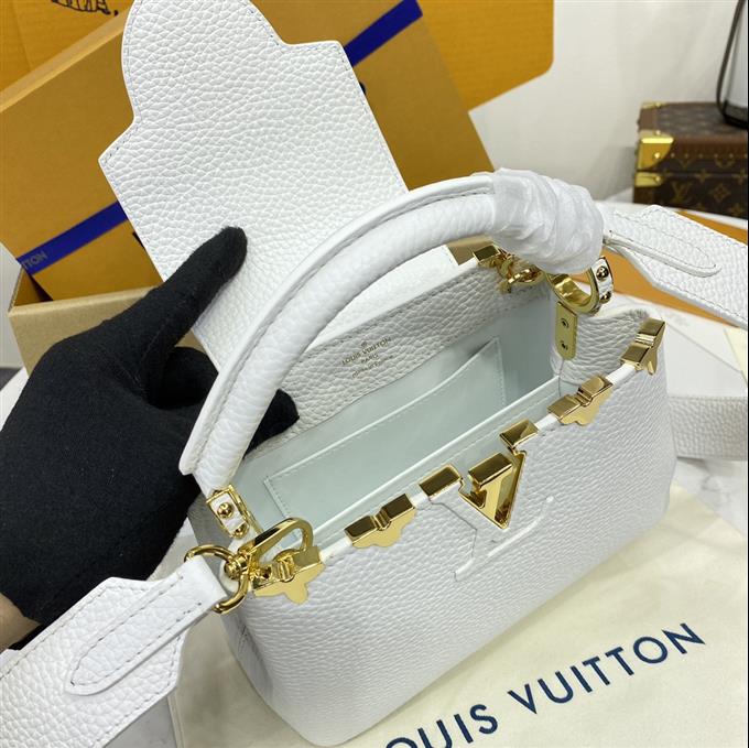 2025224M5666994813202