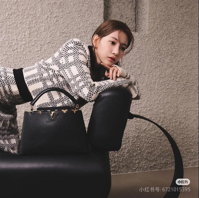 2025224M5666994832801