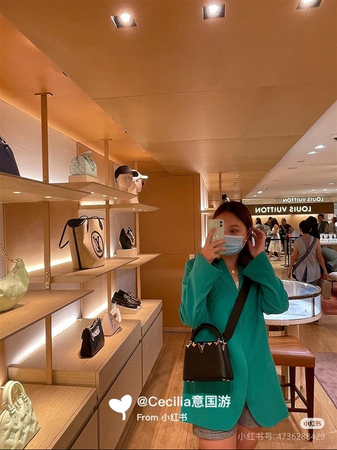 2025224M5666994832910