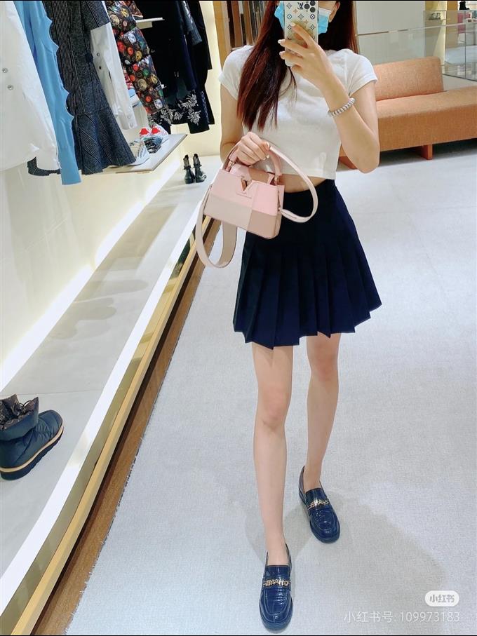 2025224M5926894831727