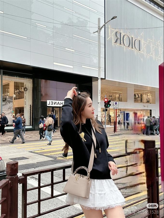 2025224M8125894823942