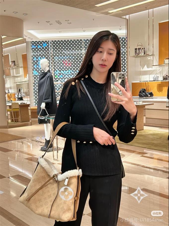 2025224M11843102031238