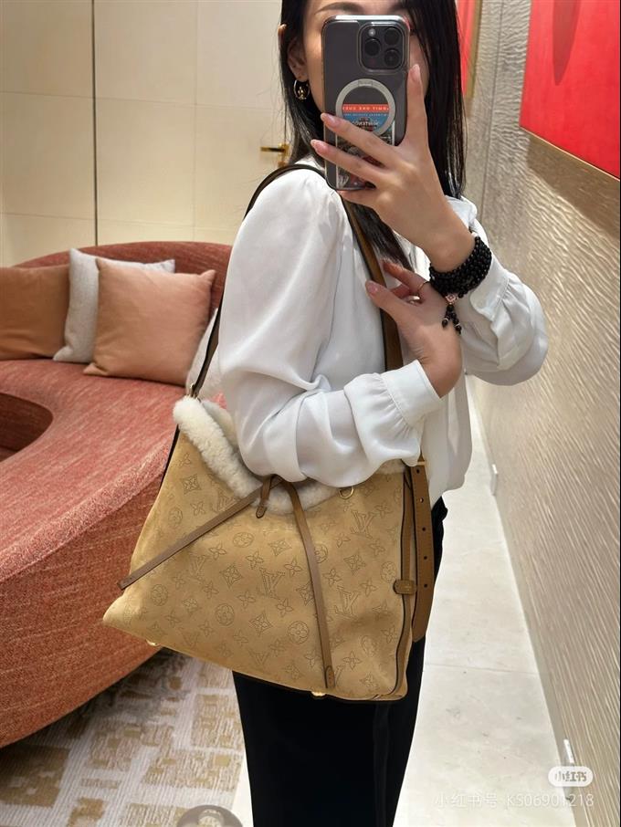 2025224M11843102034781