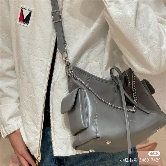 2025224M12579102030892