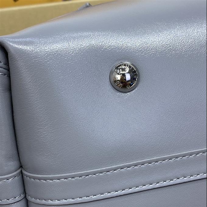 2025224M12583102025217