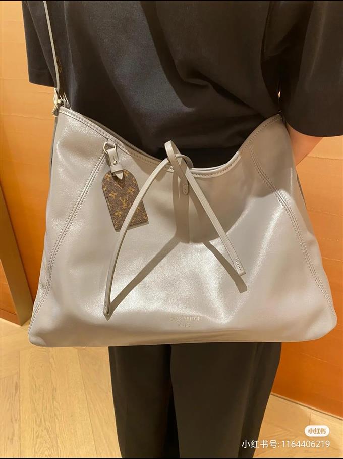 2025224M12583102032444