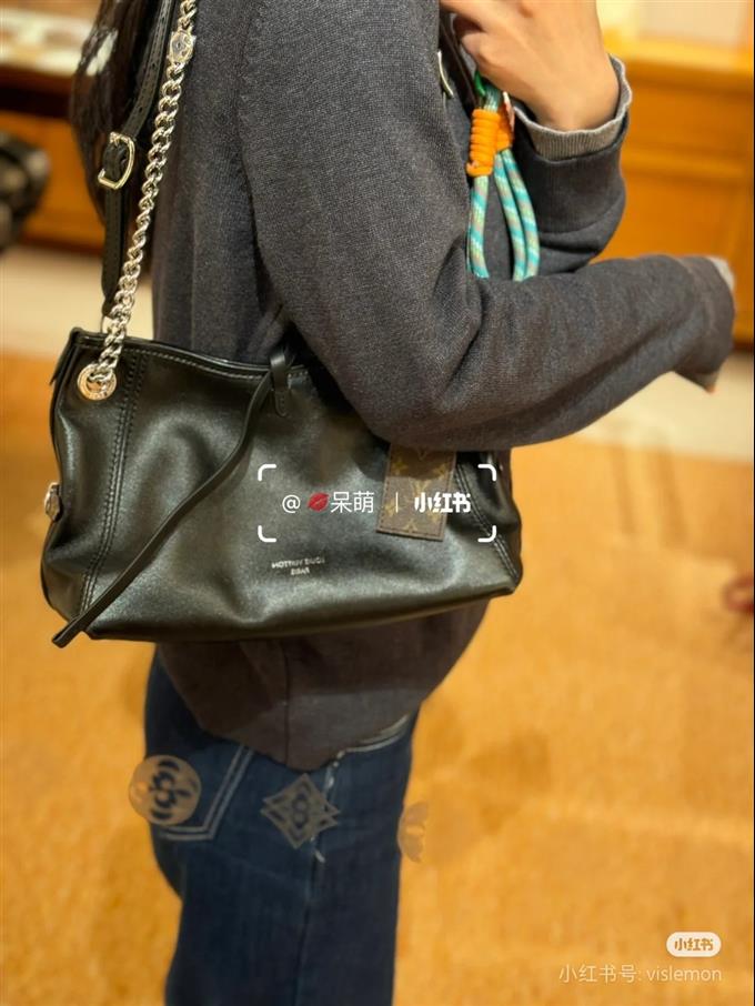 2025224M12888102023801