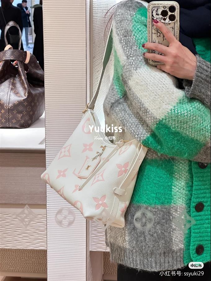 2025224M24141102032806