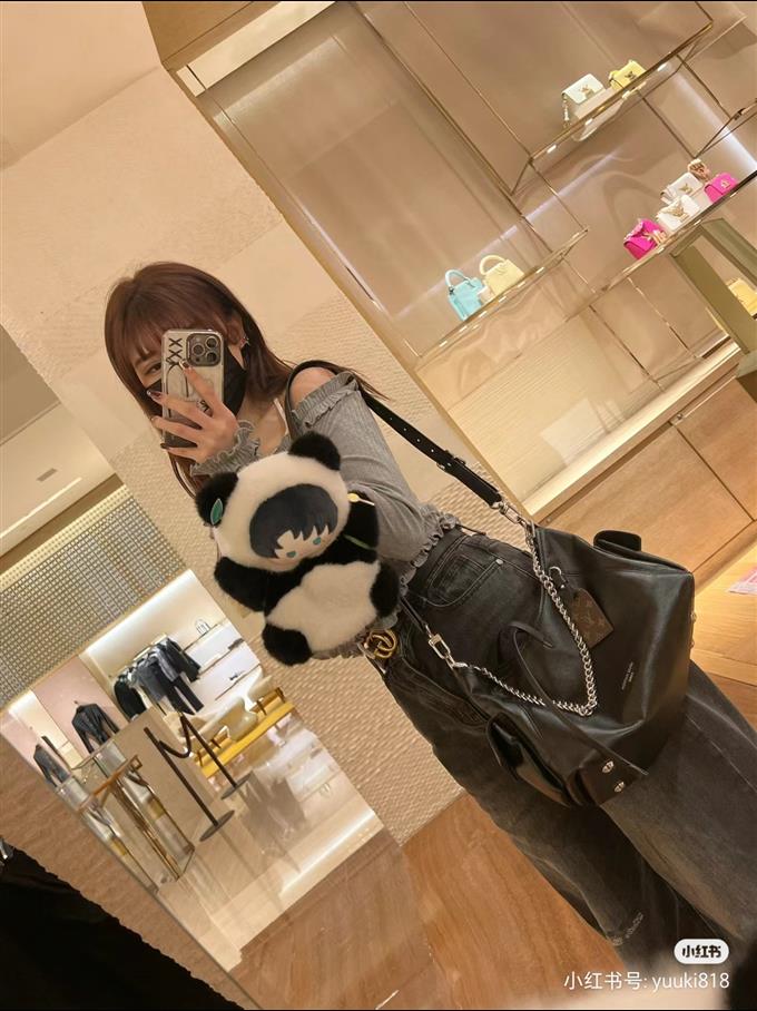 2025224M2486110203235