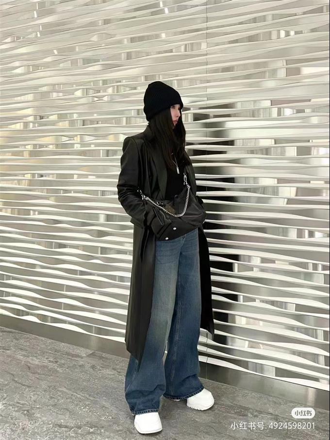 2025224M24861102034451