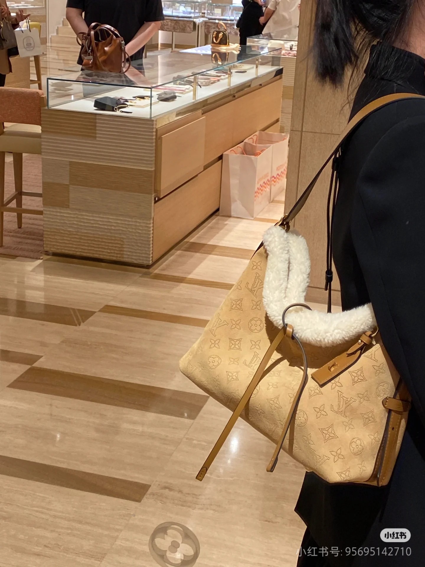 2025224M11843203952838