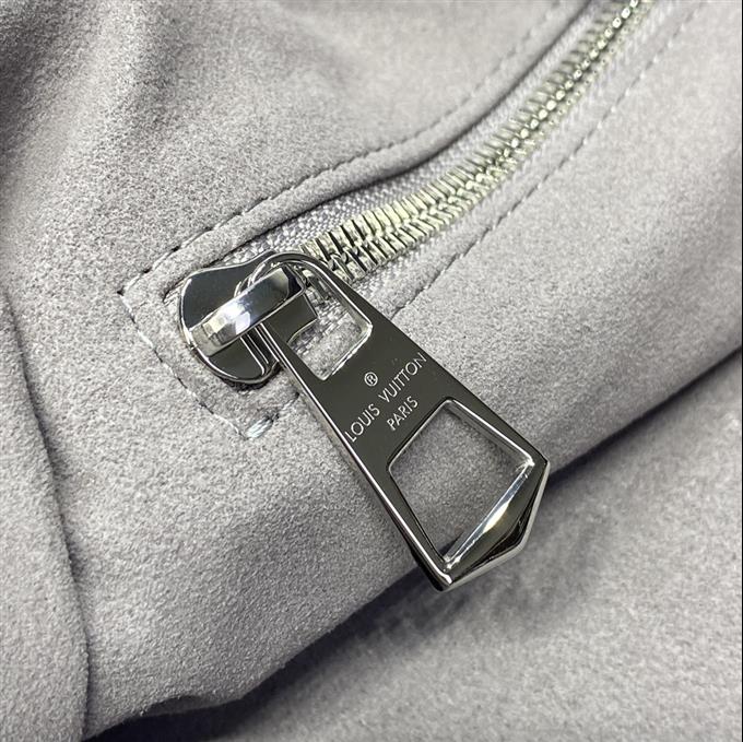 2025224M1258394514881