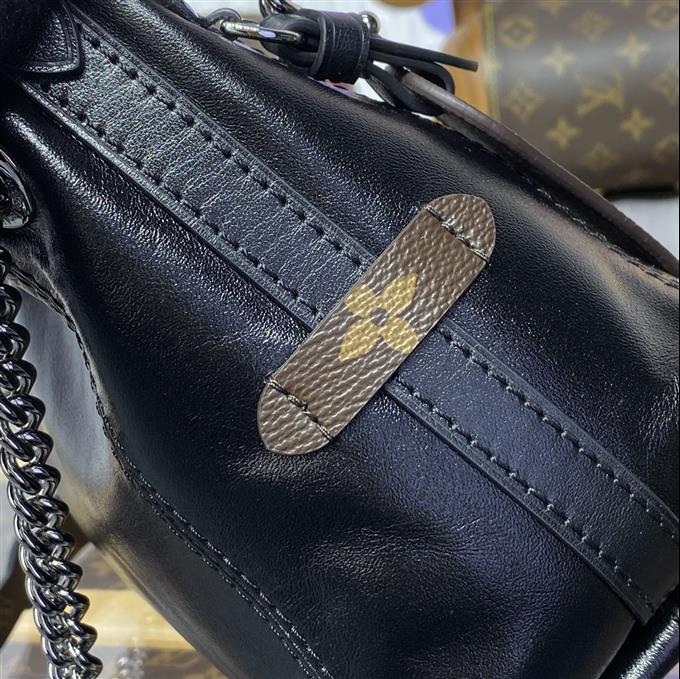 2025224M128889451538